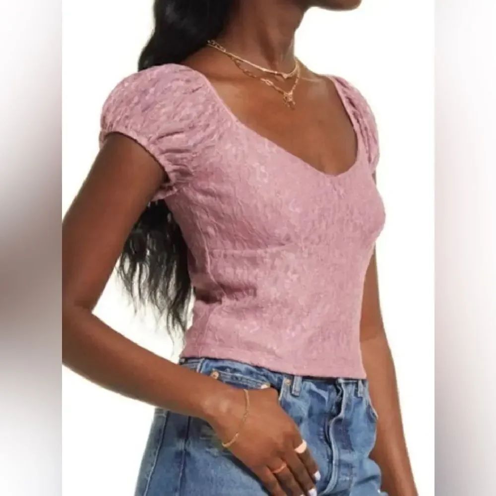 NWOT Nordstrom x BP. Puff Sleeve Lace Crop Top In Pink Nostalgia Size M